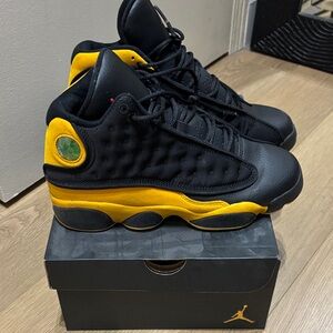 Air Jordan 13 Retro Black/Yellow Basketball Sneakers - Size 7 Youth